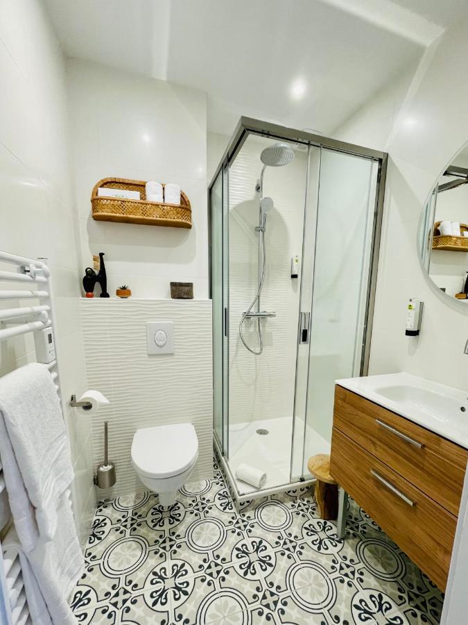 La Caravelle Logis Hotel Biscarrosse Bagian luar foto