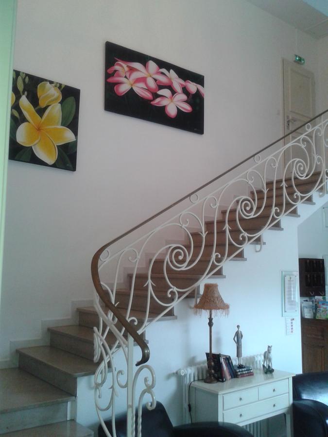 La Caravelle Logis Hotel Biscarrosse Bagian luar foto